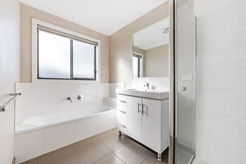 11 Willowbrae Way, Bannockburn VIC 3331, Bannockburn - Thumbnail 7