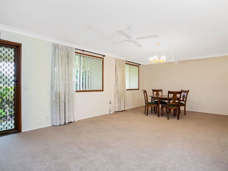35 Colvillea Court, Palm Beach QLD 4221, Palm Beach - Thumbnail 3
