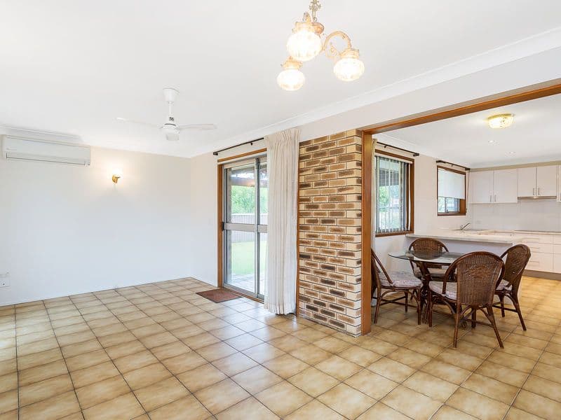 35 Colvillea Court, Palm Beach QLD 4221, Palm Beach - Thumbnail 5