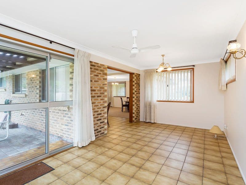 35 Colvillea Court, Palm Beach QLD 4221, Palm Beach - Thumbnail 6