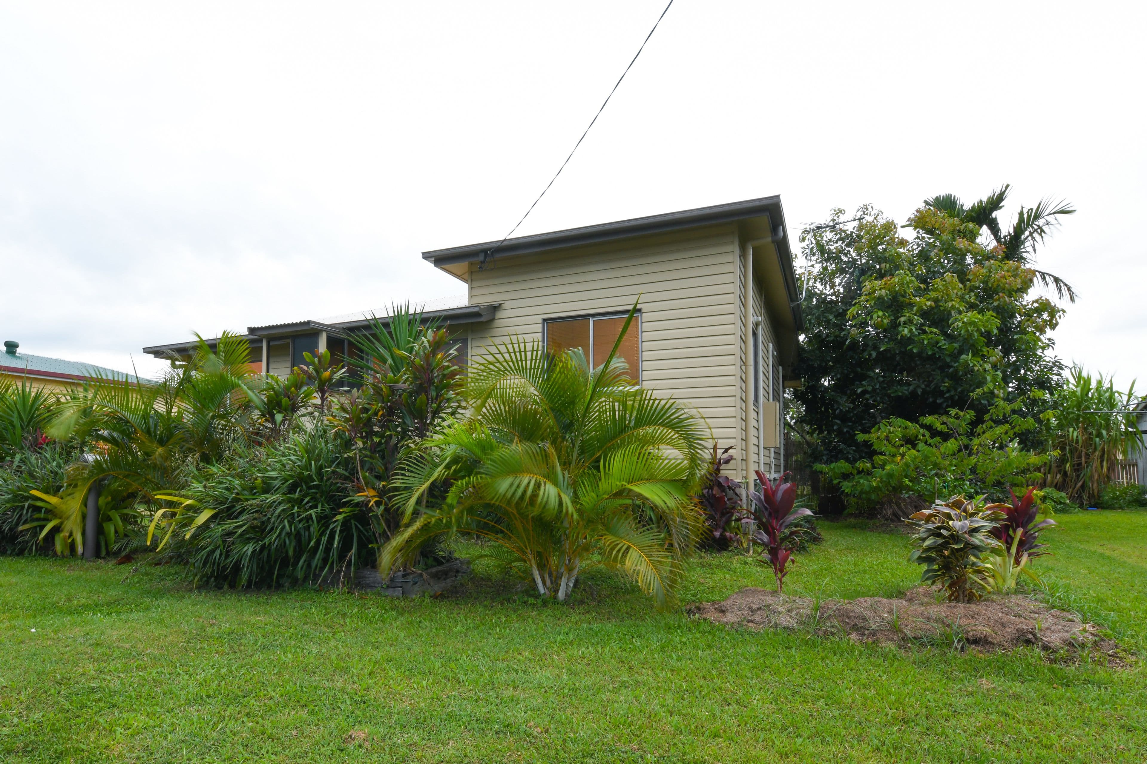 25 Ruge Street, Proserpine QLD 4800, Proserpine - Image 1