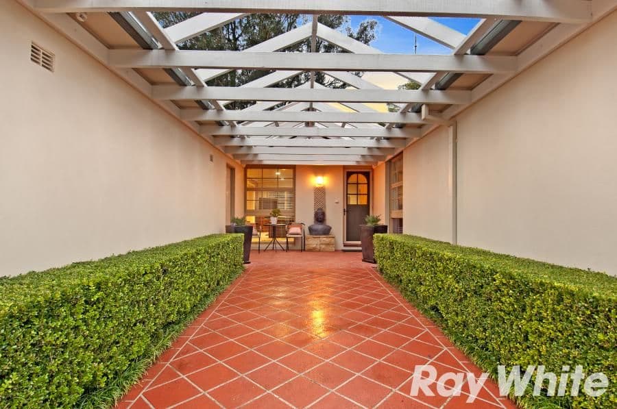 27 Bowman Avenue, CASTLE HILL NSW 2154, Castle Hill - Thumbnail 2