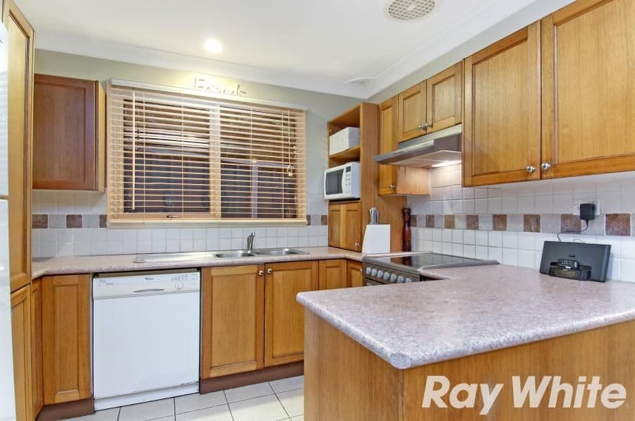 27 Bowman Avenue, CASTLE HILL NSW 2154, Castle Hill - Thumbnail 4
