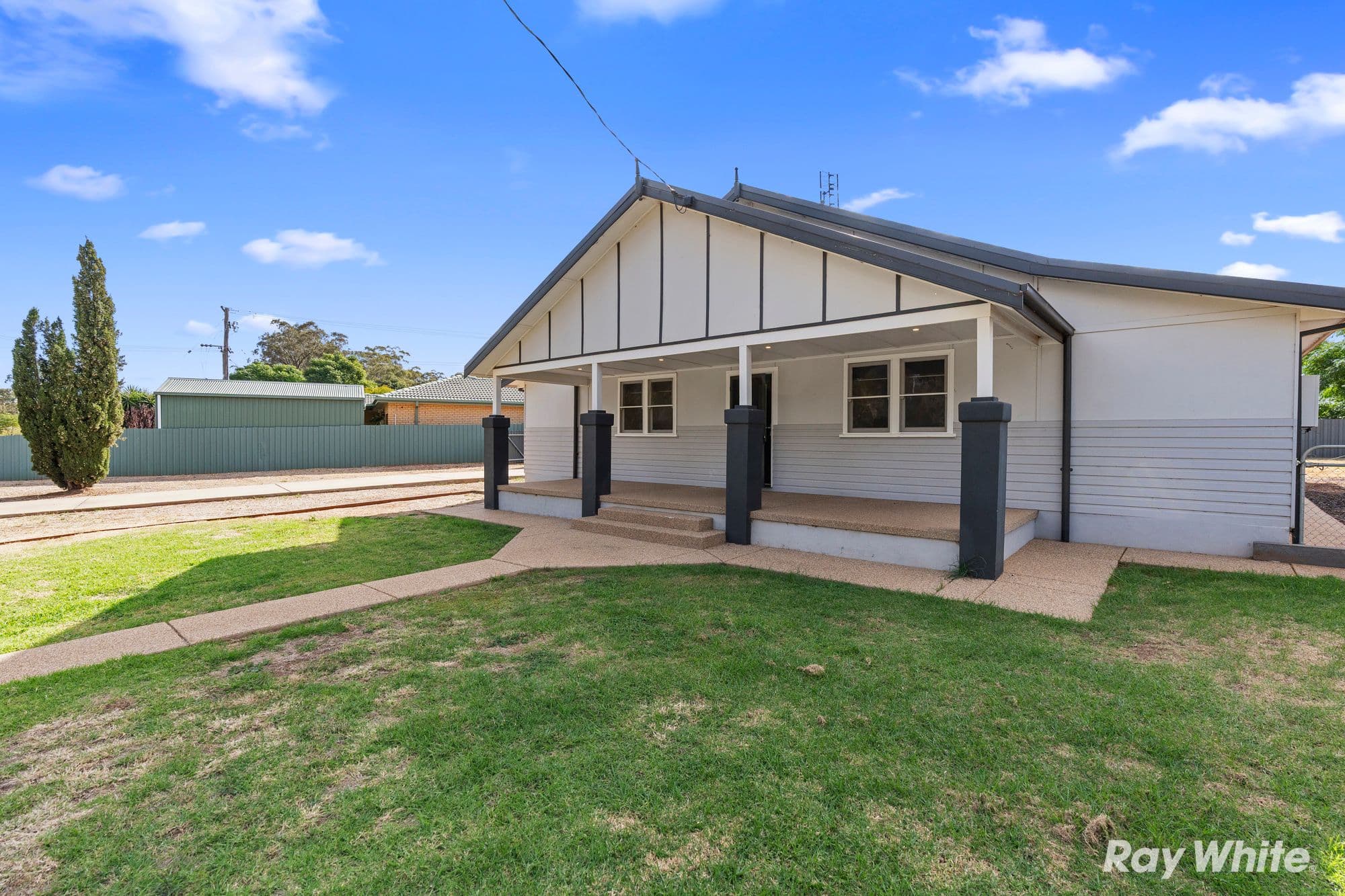 36 Mann Street, Coolamon NSW 2701, Coolamon - Image 1
