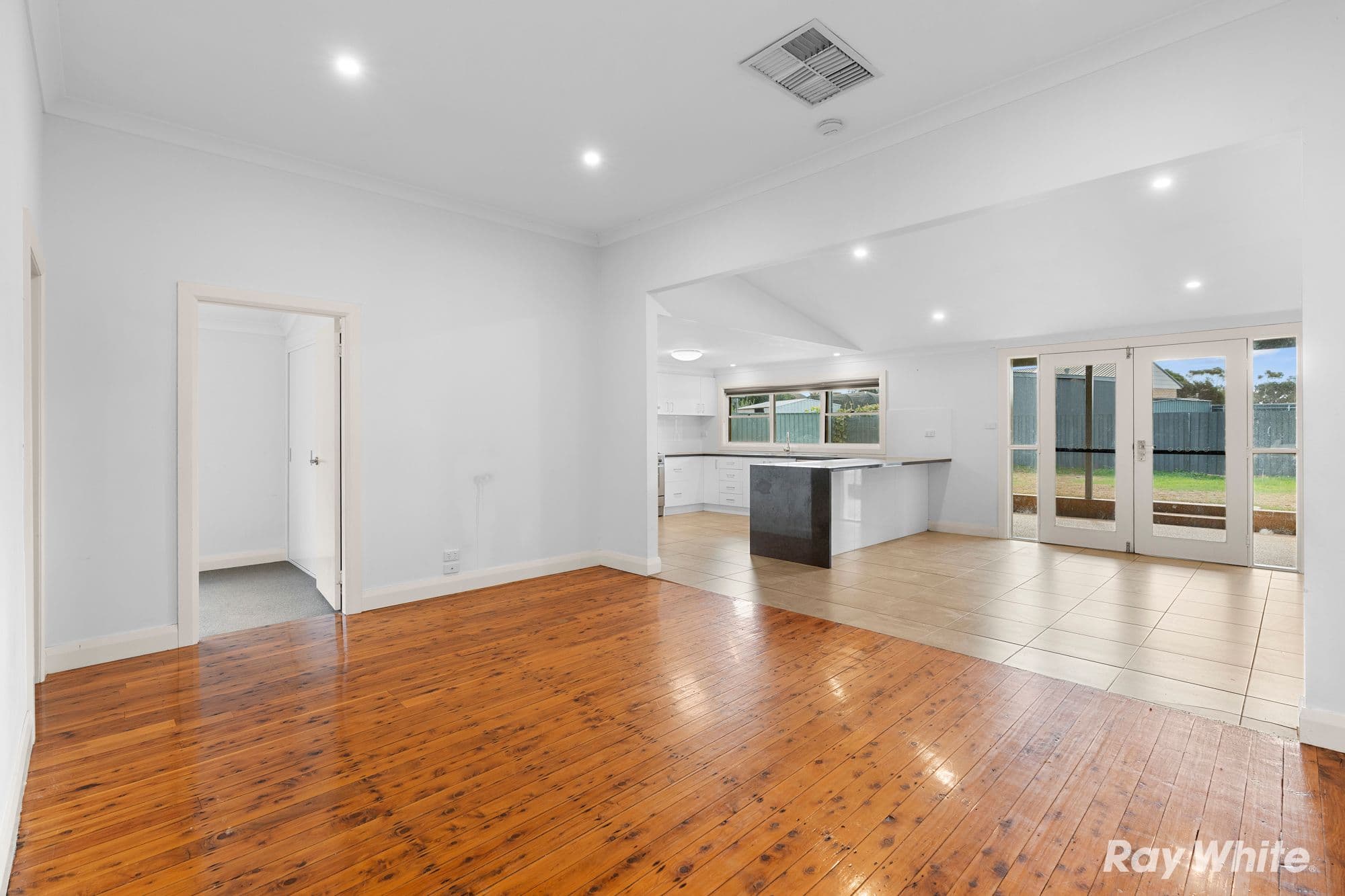 36 Mann Street, Coolamon NSW 2701, Coolamon - Thumbnail 2