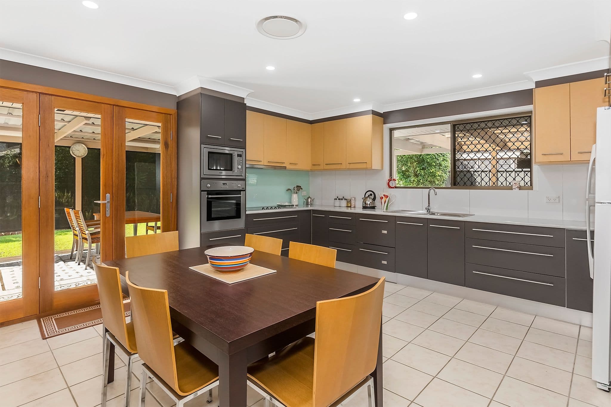 16 Dunlin Drive, Burleigh Waters QLD 4220, Burleigh Waters - Thumbnail 6