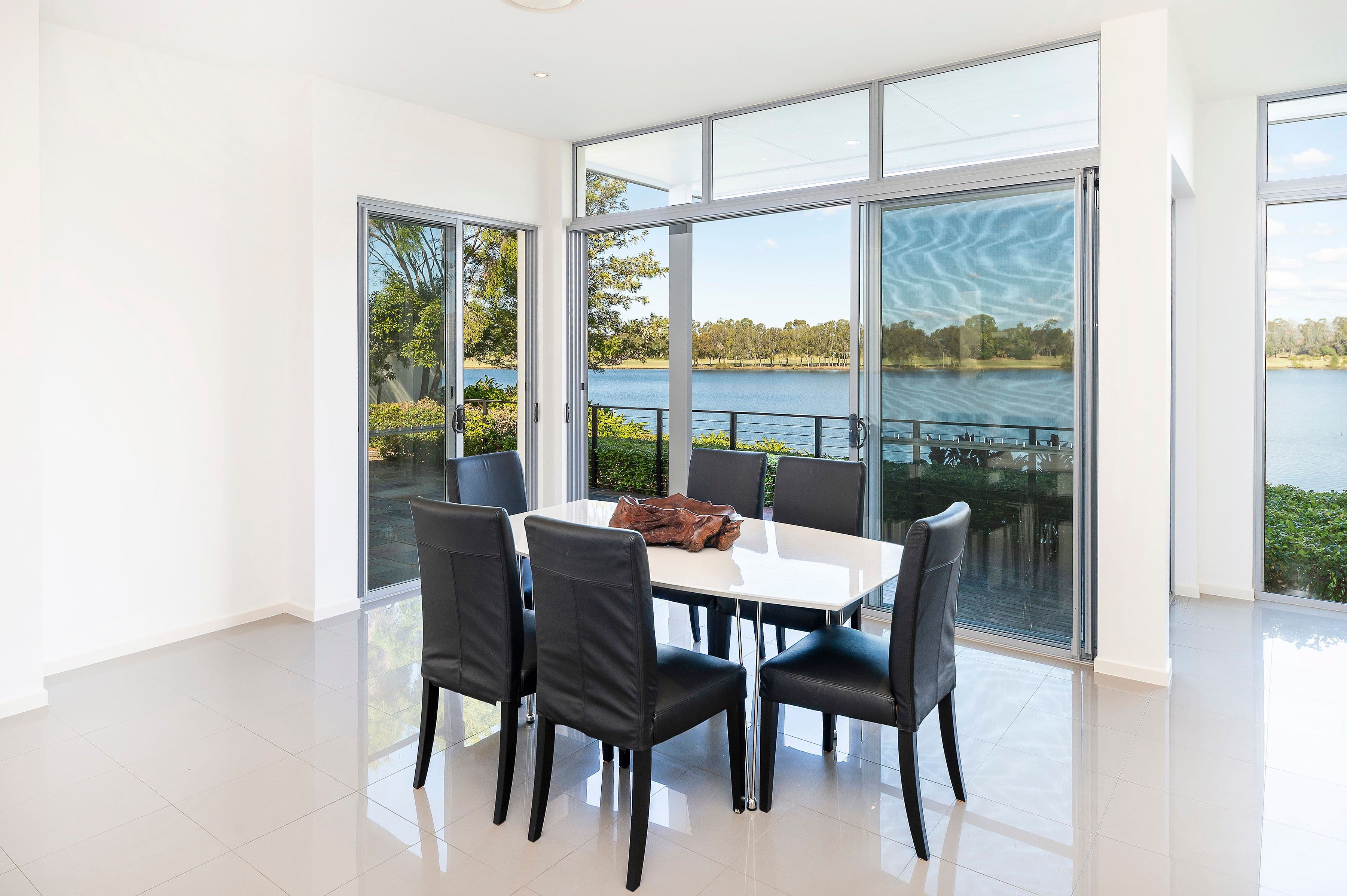 6071 Lugano Drive, Hope Island QLD 4212, Hope Island - Thumbnail 6