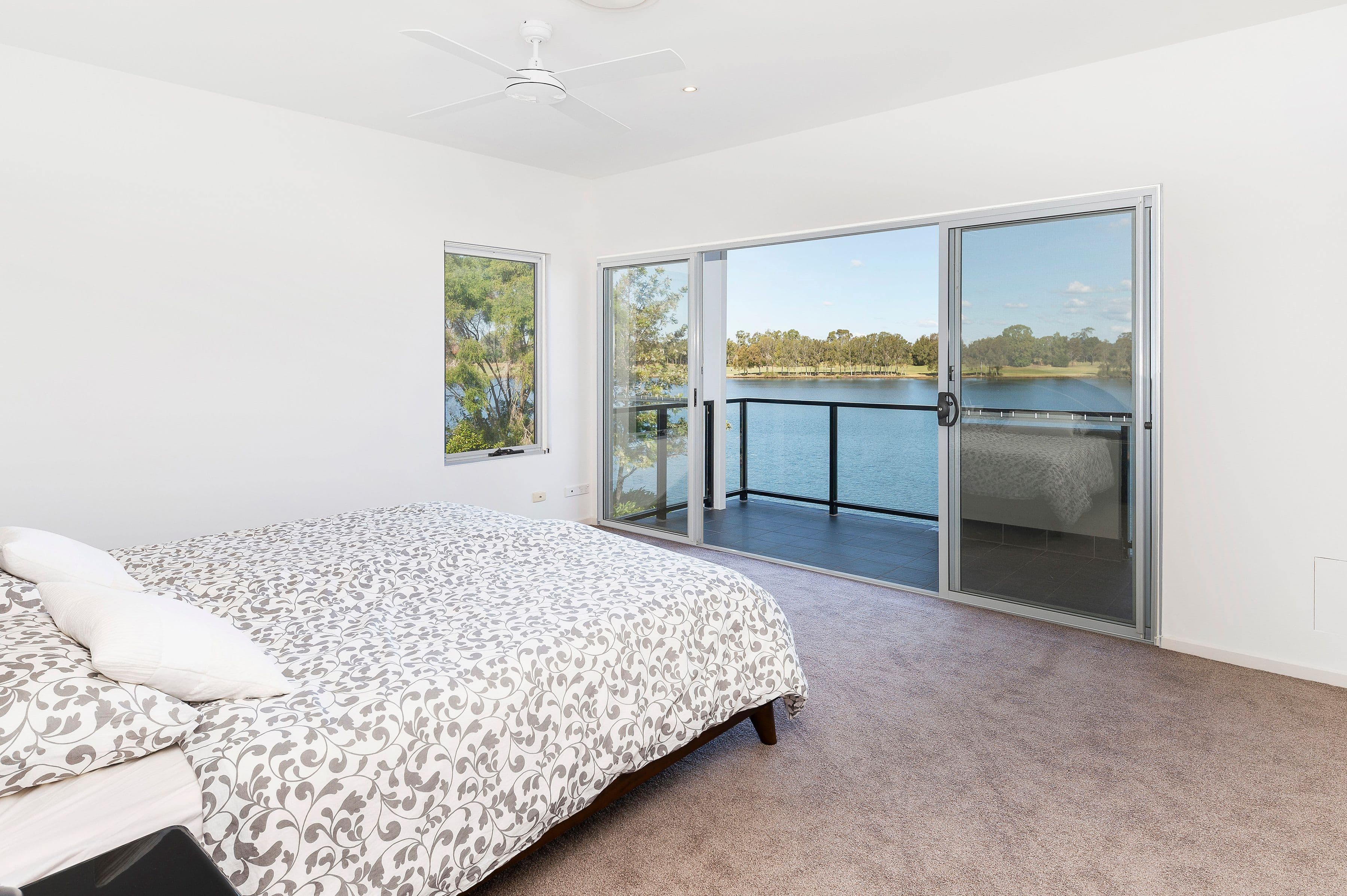6071 Lugano Drive, Hope Island QLD 4212, Hope Island - Thumbnail 7
