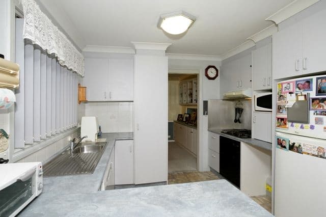 45 Yentoo Drive, GLENFIELD PARK NSW 2650, Glenfield Park - Thumbnail 7