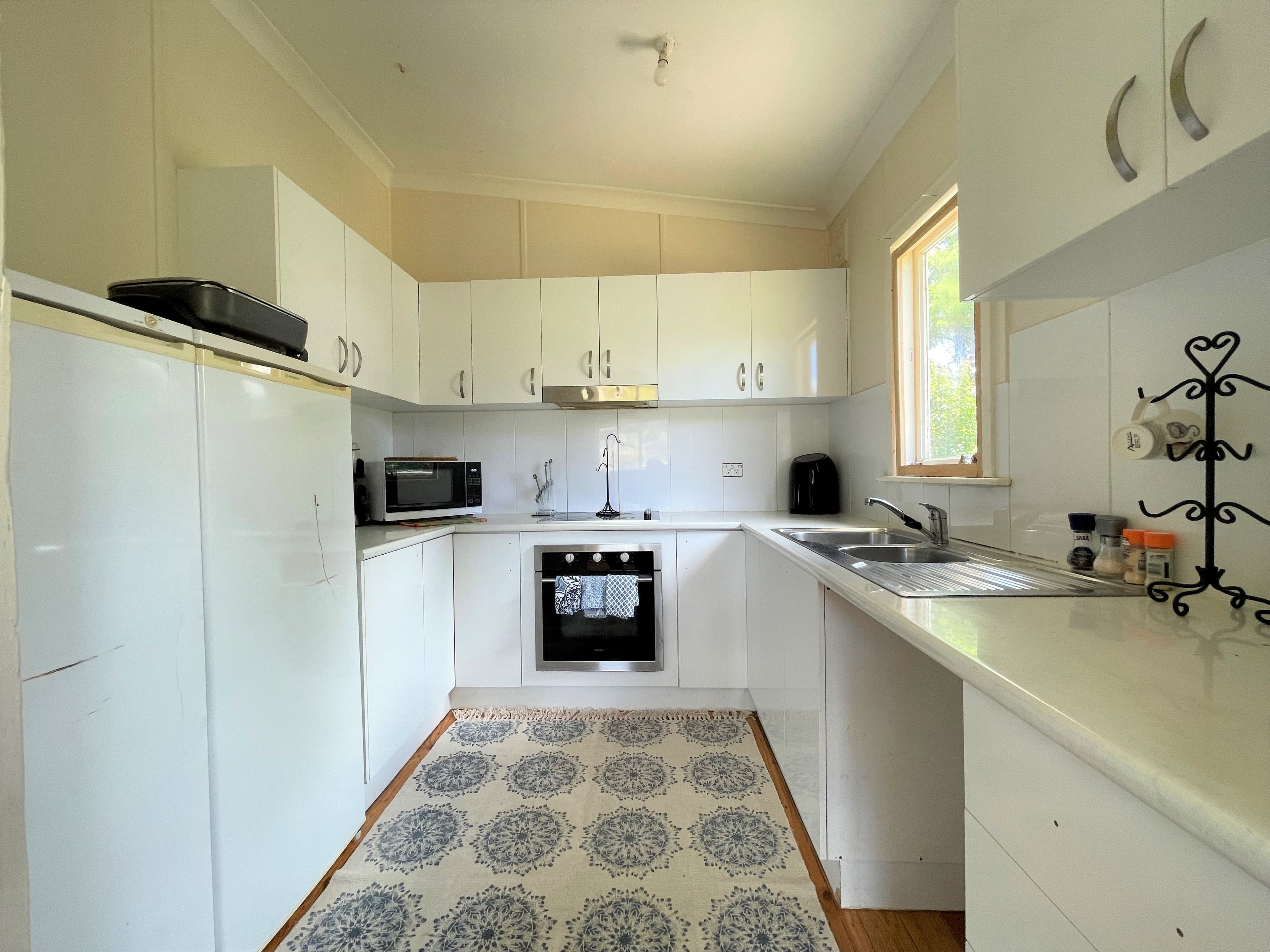 35 Taylor Road, Young NSW 2594, Young - Thumbnail 3