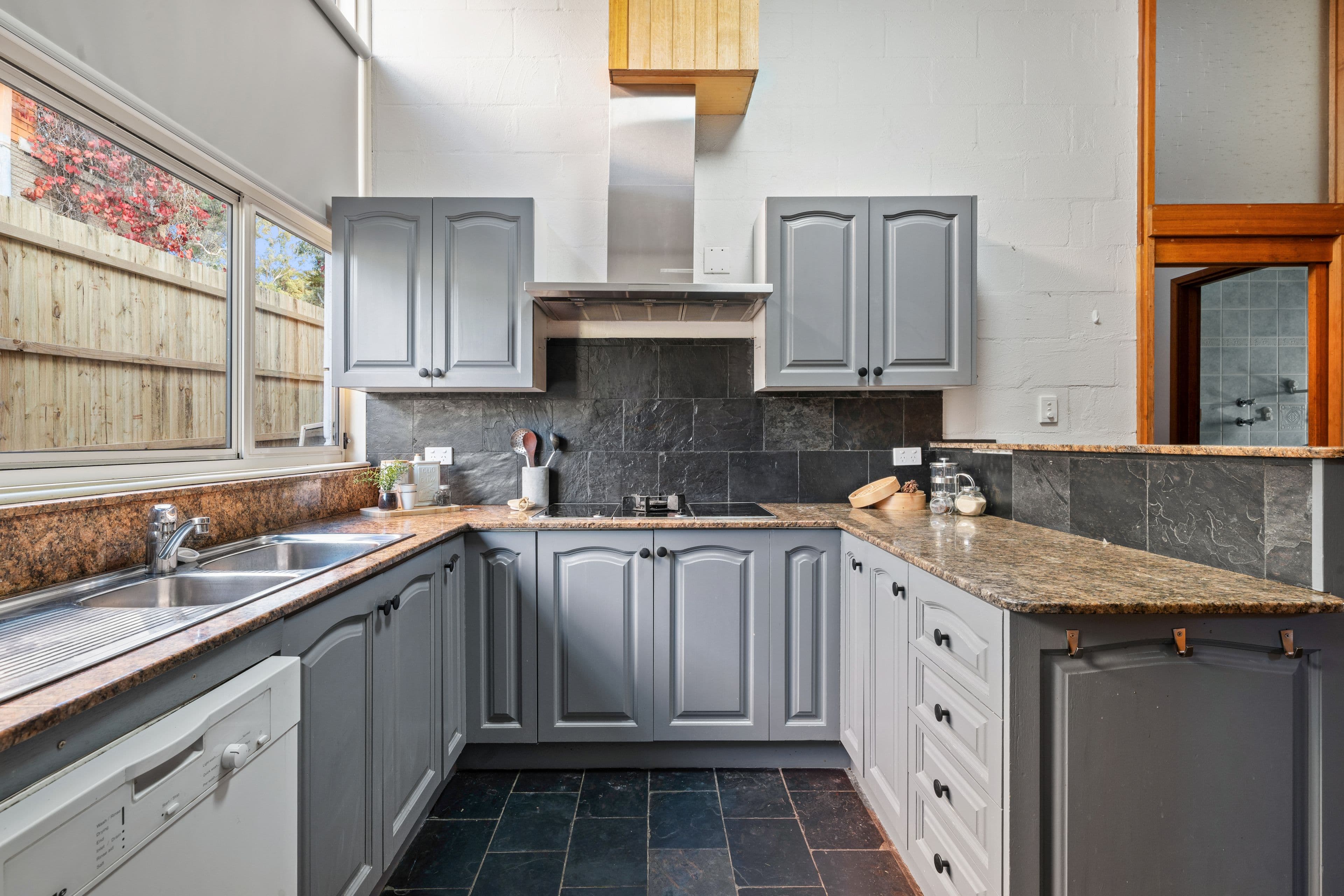 29 Mirning Crescent, Aranda ACT 2614, Aranda - Thumbnail 6