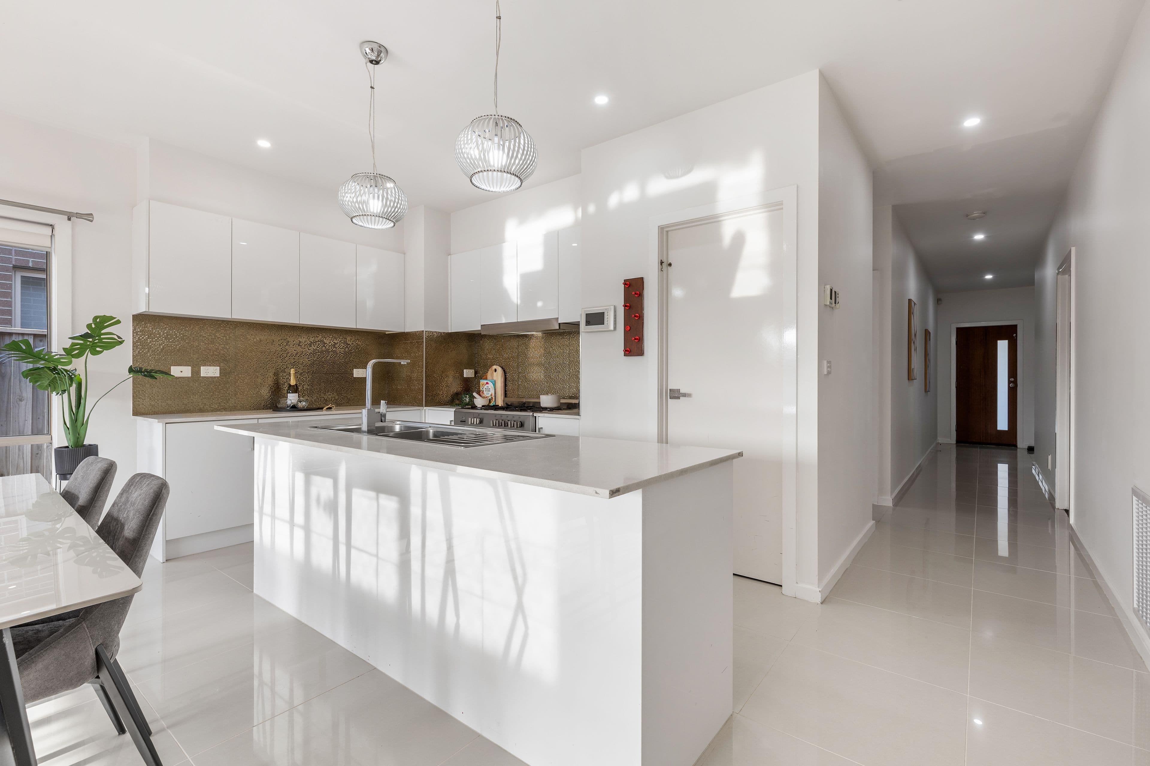 9 Paramount Rise, Wollert VIC 3750, Wollert - Thumbnail 2