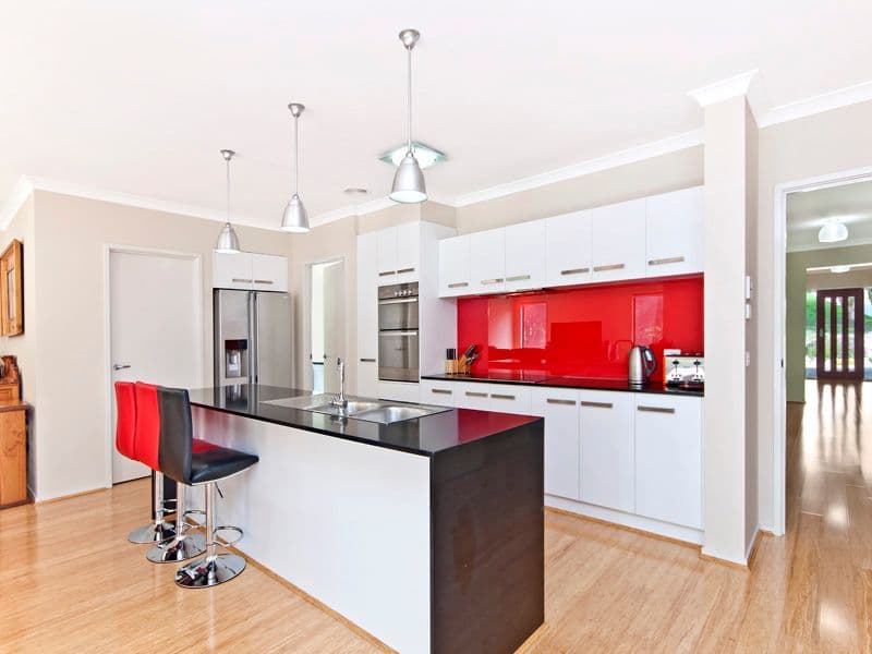 6a Logans Beach Road, Warrnambool VIC 3280, Warrnambool - Thumbnail 4