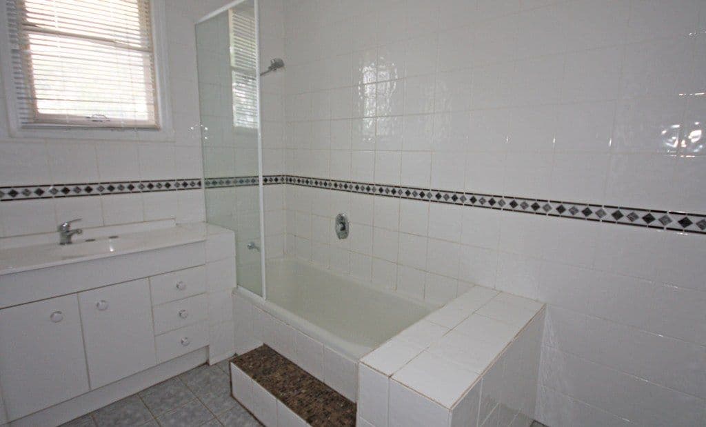 109 Bell Street, BILOELA QLD 4715, Biloela - Thumbnail 8