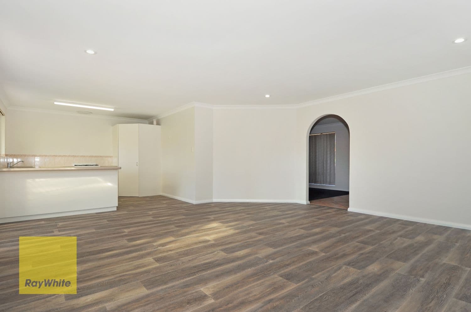 24 Seville Way, Orana WA 6330, Orana - Thumbnail 6