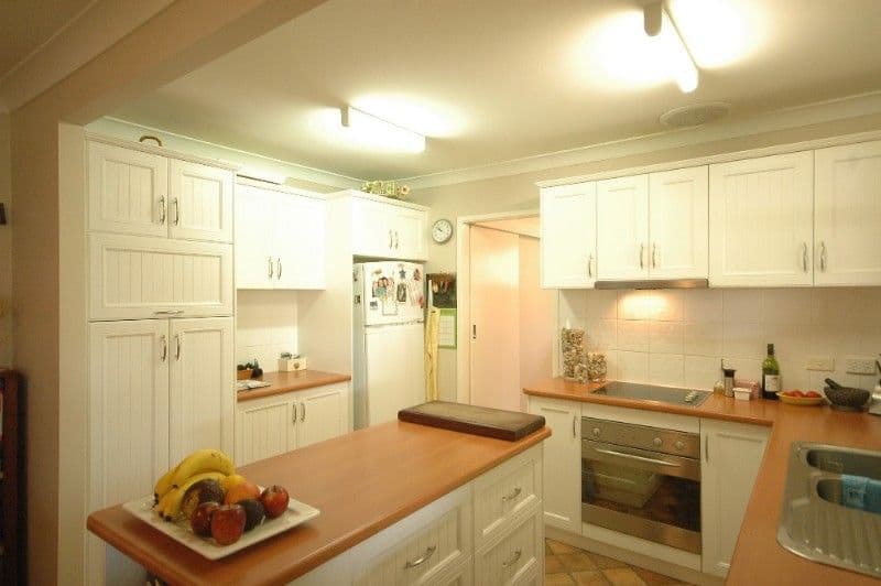 25 Sardon Street, CENTENARY HEIGHTS QLD 4350, Centenary Heights - Thumbnail 5