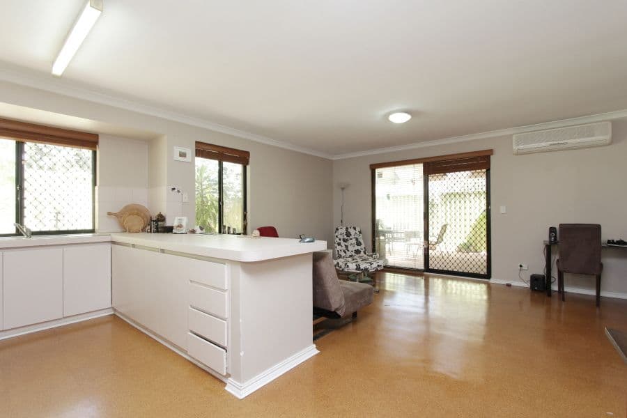 72 Kooyong Road, RIVERVALE WA 6103, Rivervale - Thumbnail 3