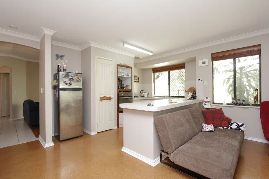 72 Kooyong Road, RIVERVALE WA 6103, Rivervale - Thumbnail 4