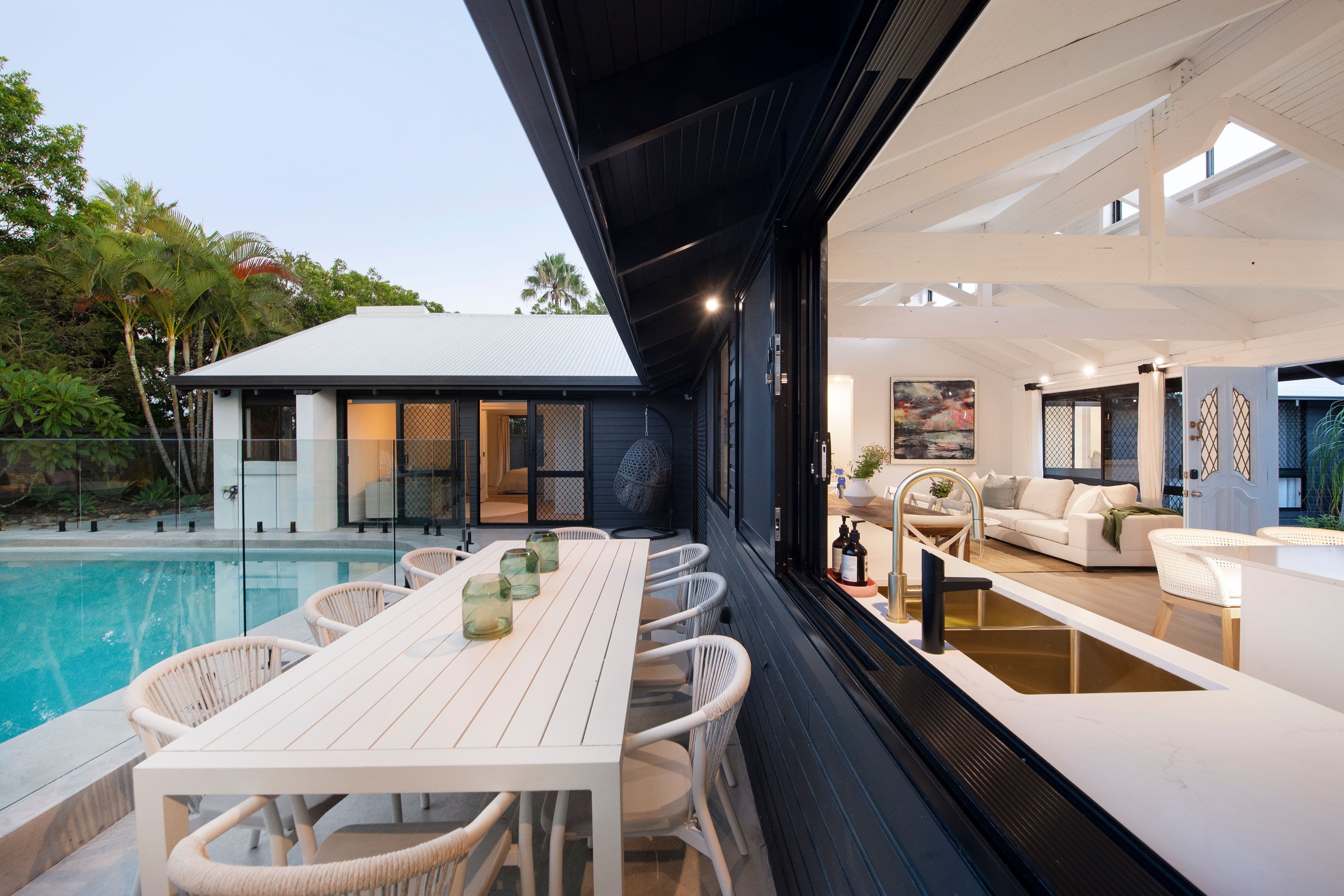 10 Scouller Place, Mermaid Waters QLD 4218, Mermaid Waters - Thumbnail 2