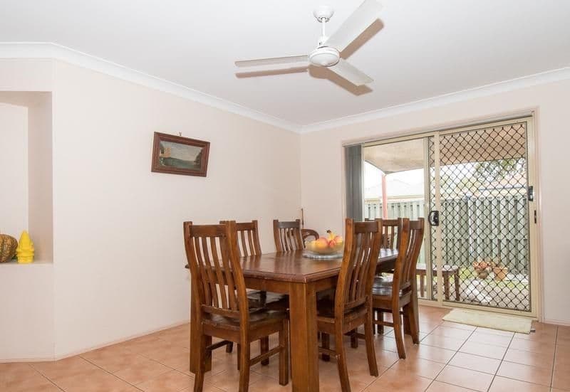 22 Marble Arch Place, Arundel QLD 4214, Arundel - Thumbnail 4