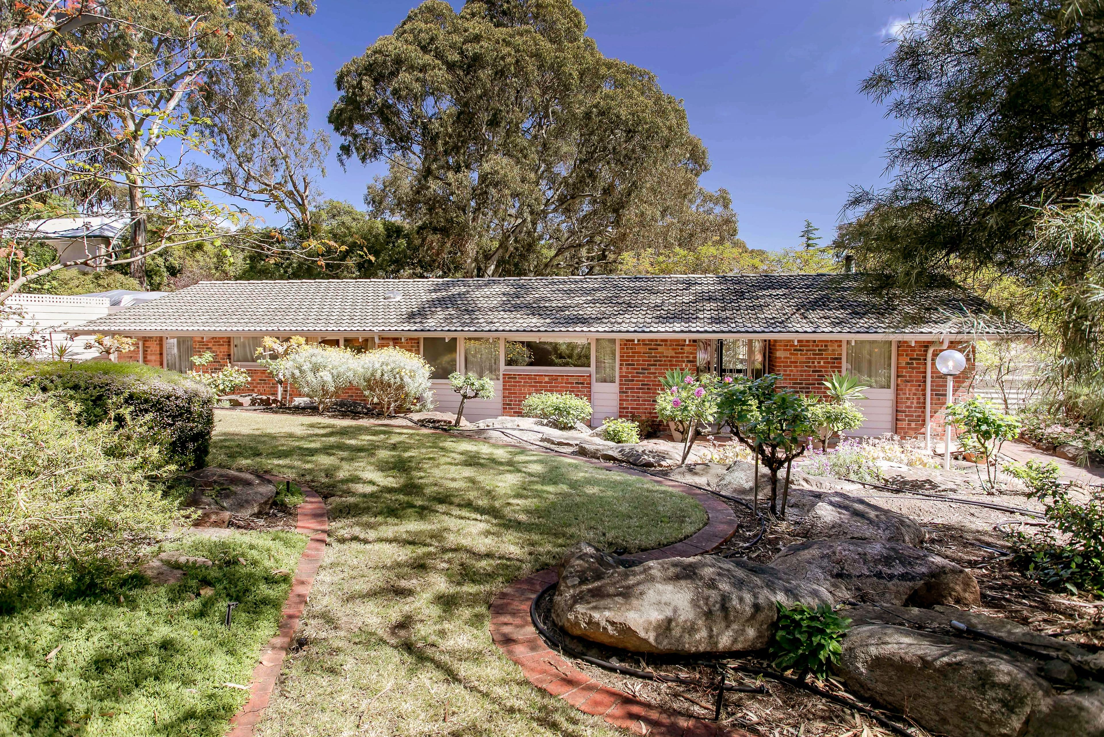 1 Pine Grove, Belair SA 5052, Belair - Image 1