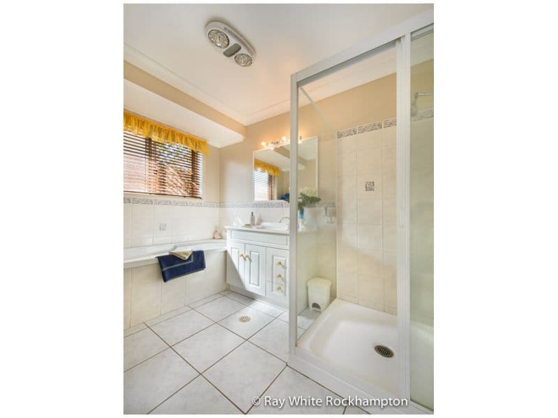 30 Rosewood Drive, NORMAN GARDENS QLD 4701, Norman Gardens - Thumbnail 8