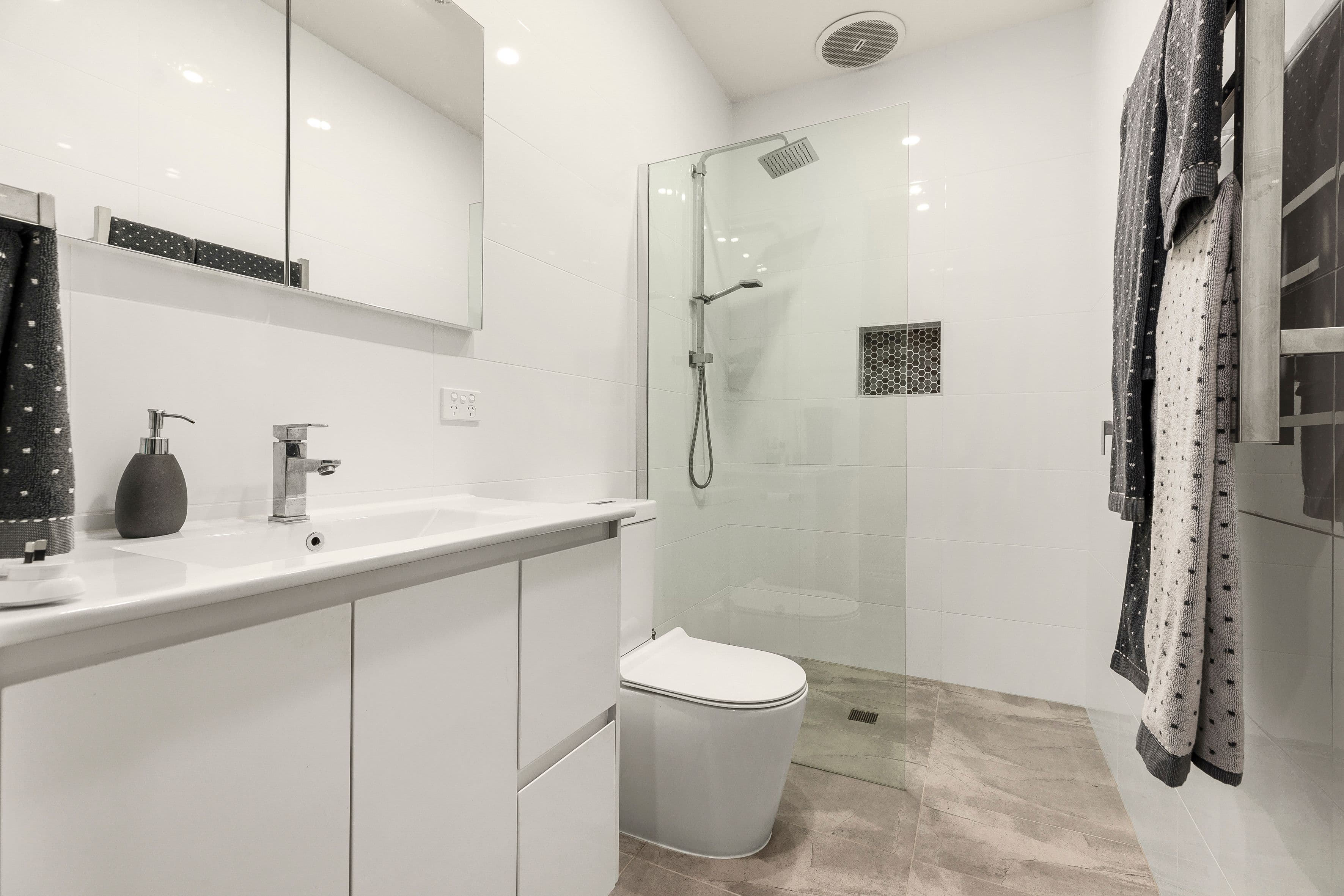 4 Egerton Grove, Epping VIC 3076, Epping - Thumbnail 4