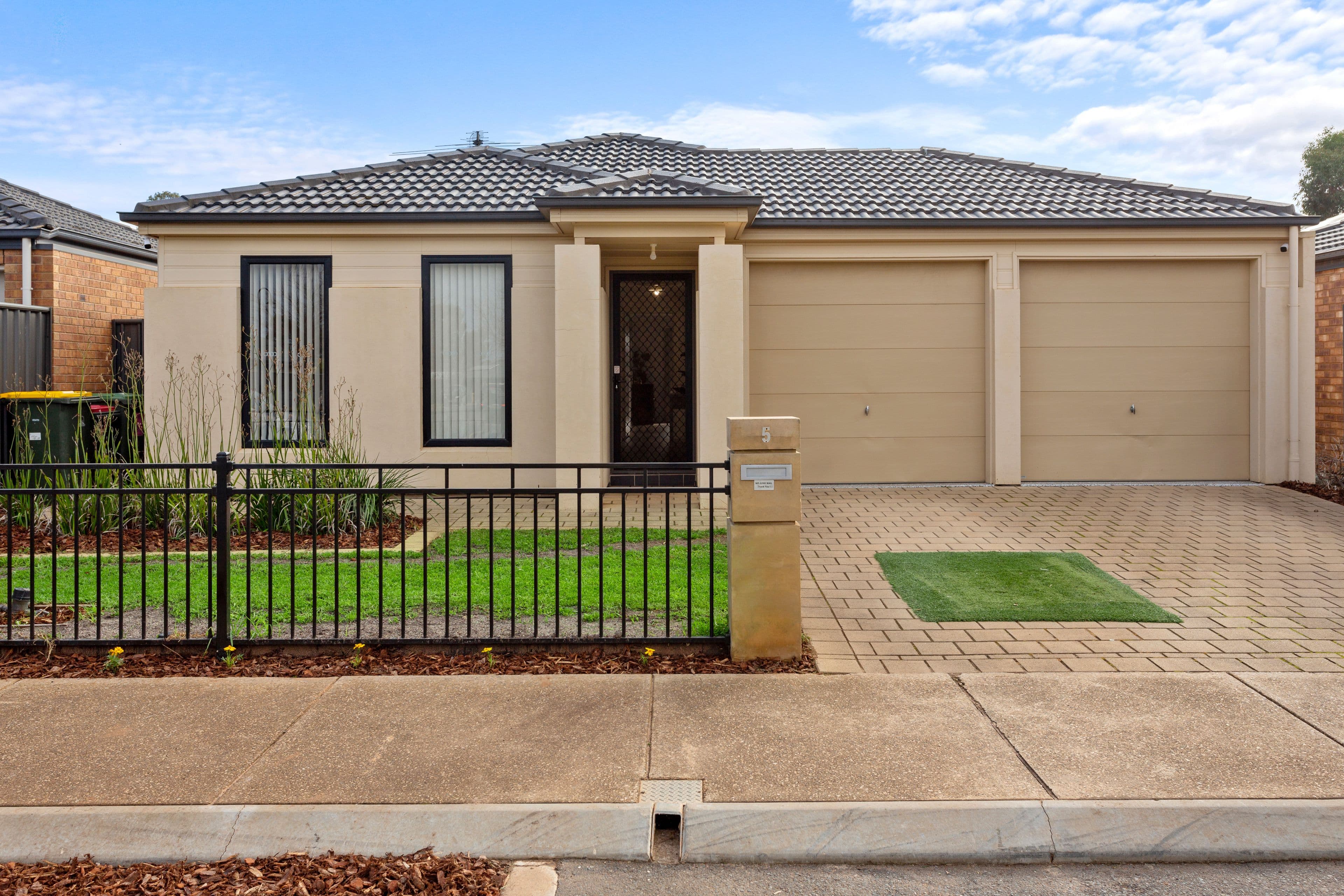 5 West Parkway, Andrews Farm SA 5114, Andrews Farm - Thumbnail 2