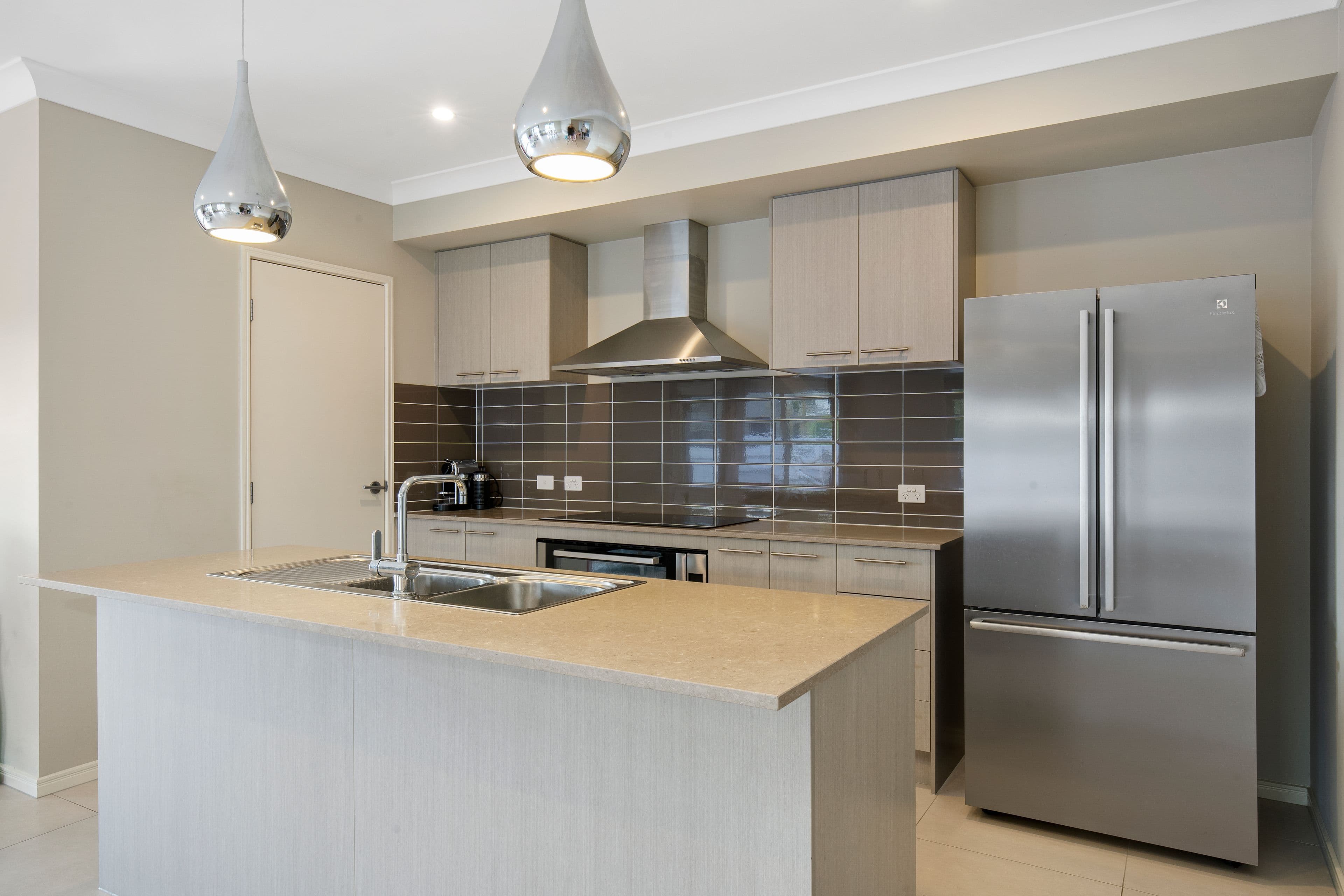 63 Ellenborough Avenue, Ormeau Hills QLD 4208, Ormeau Hills - Thumbnail 5