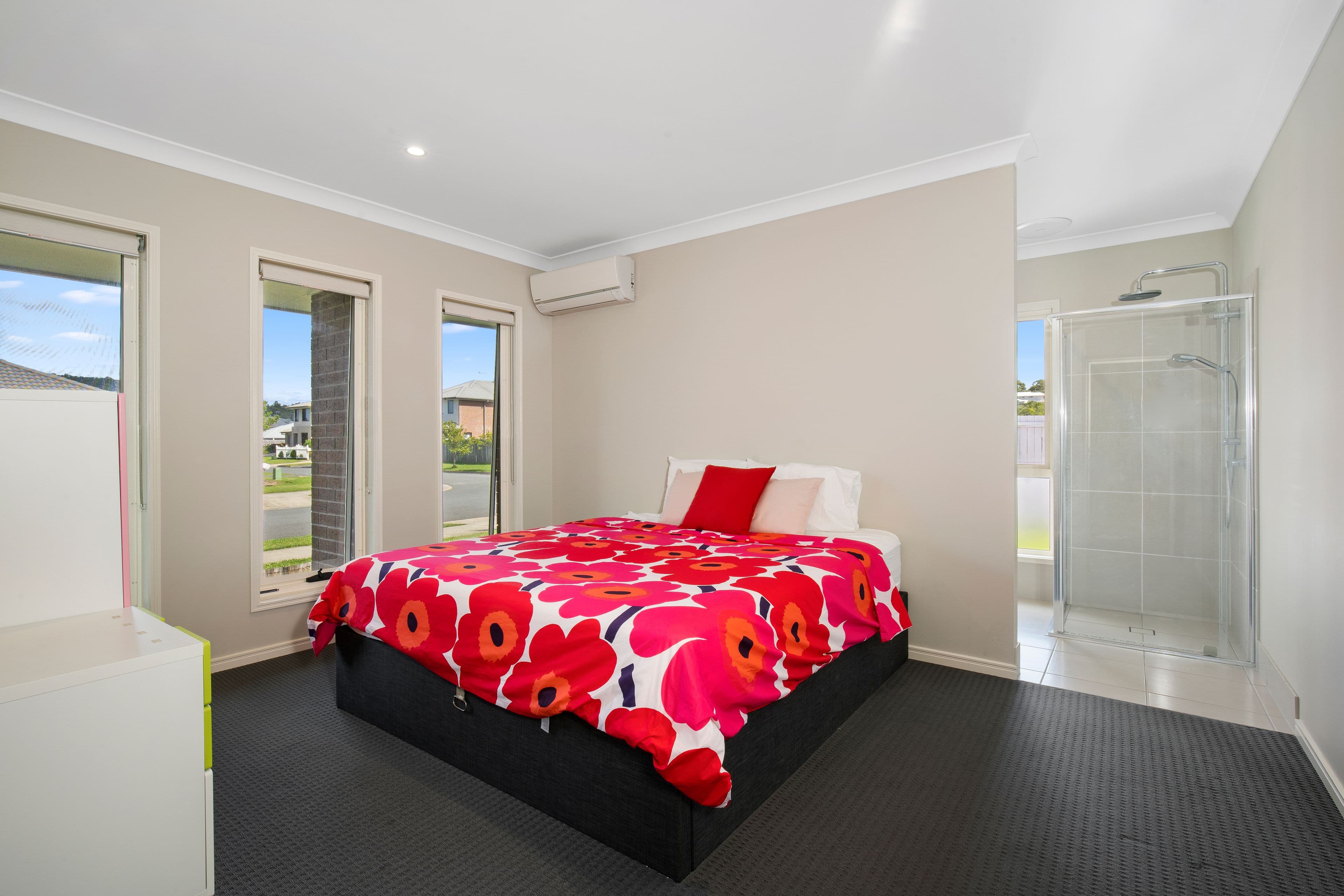 63 Ellenborough Avenue, Ormeau Hills QLD 4208, Ormeau Hills - Thumbnail 8