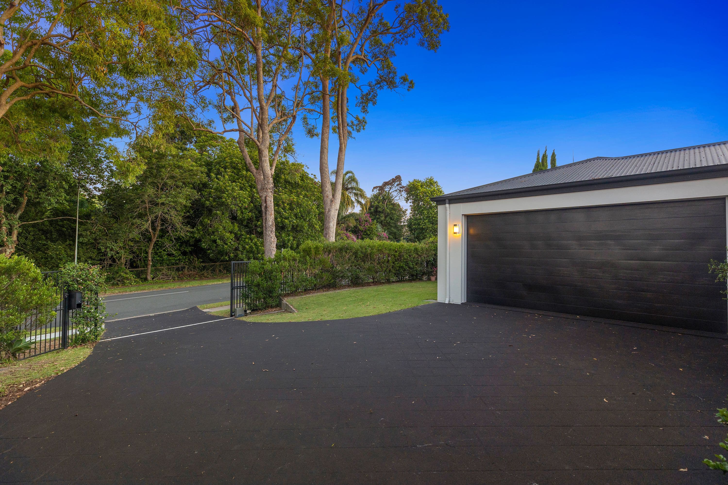 112 Caladium Street, Wakerley QLD 4154, Wakerley - Thumbnail 3