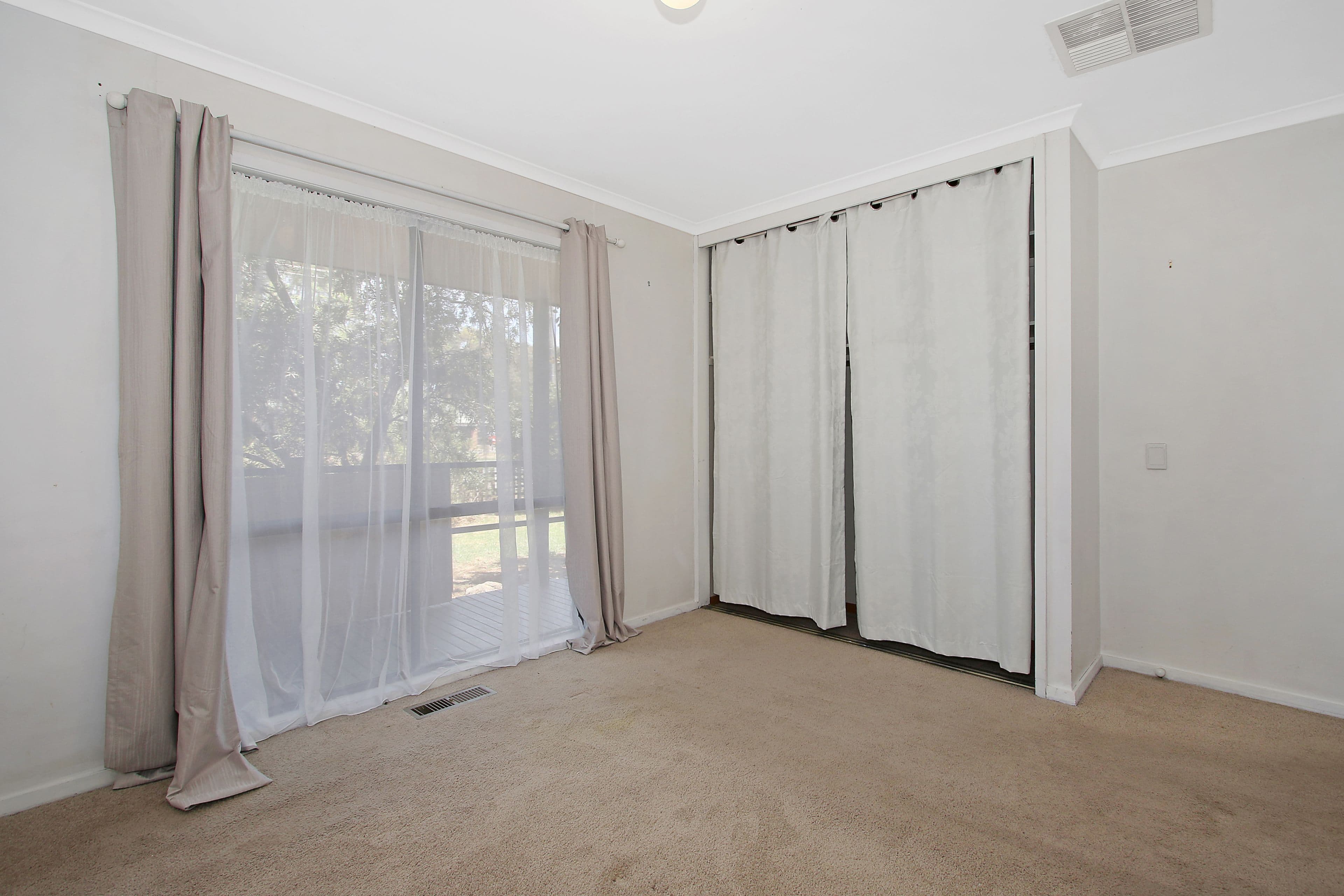 151 Hawkins Street, Howlong - Thumbnail 4