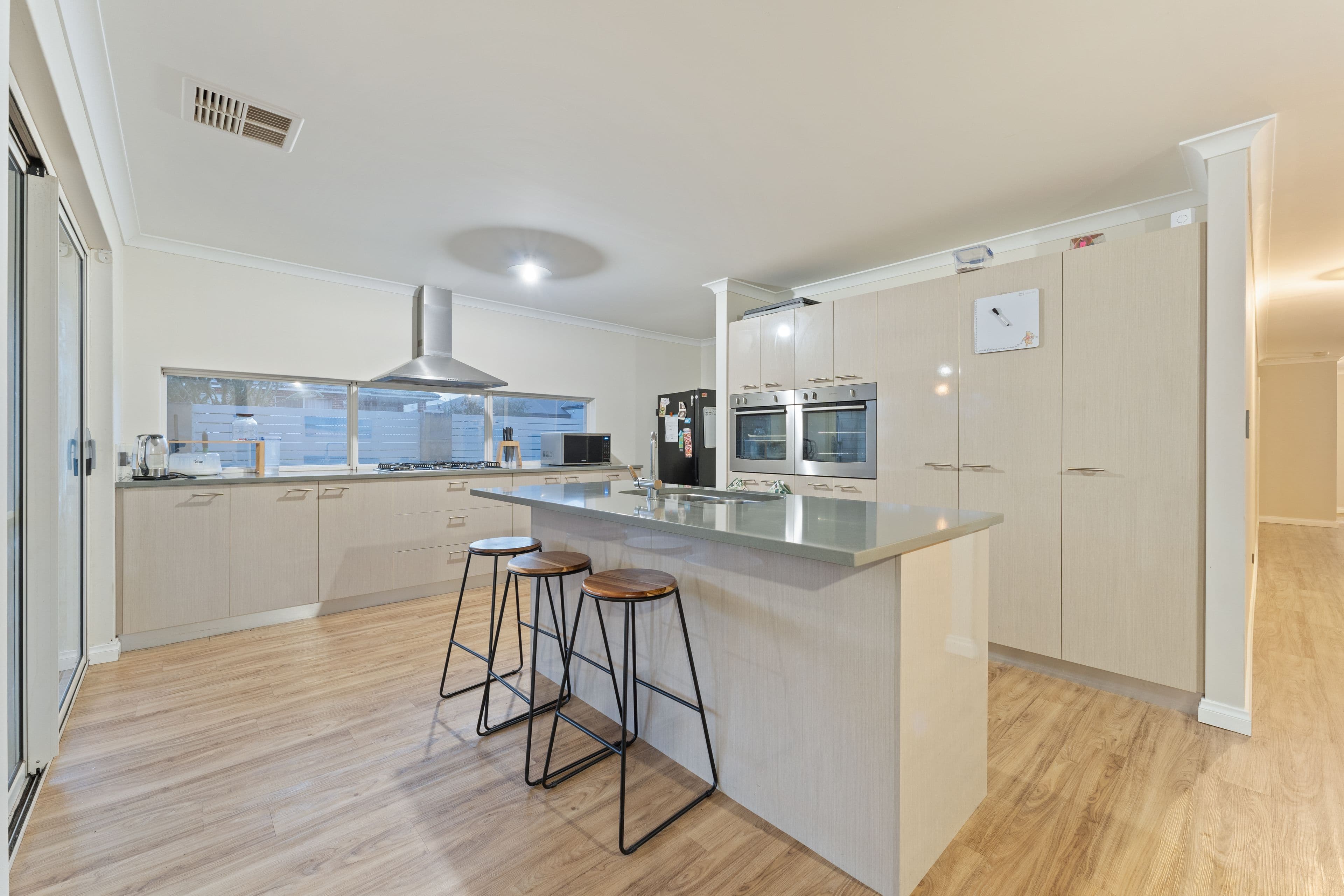 21 Beldale Street, Baldivis WA 6171, Baldivis - Thumbnail 2