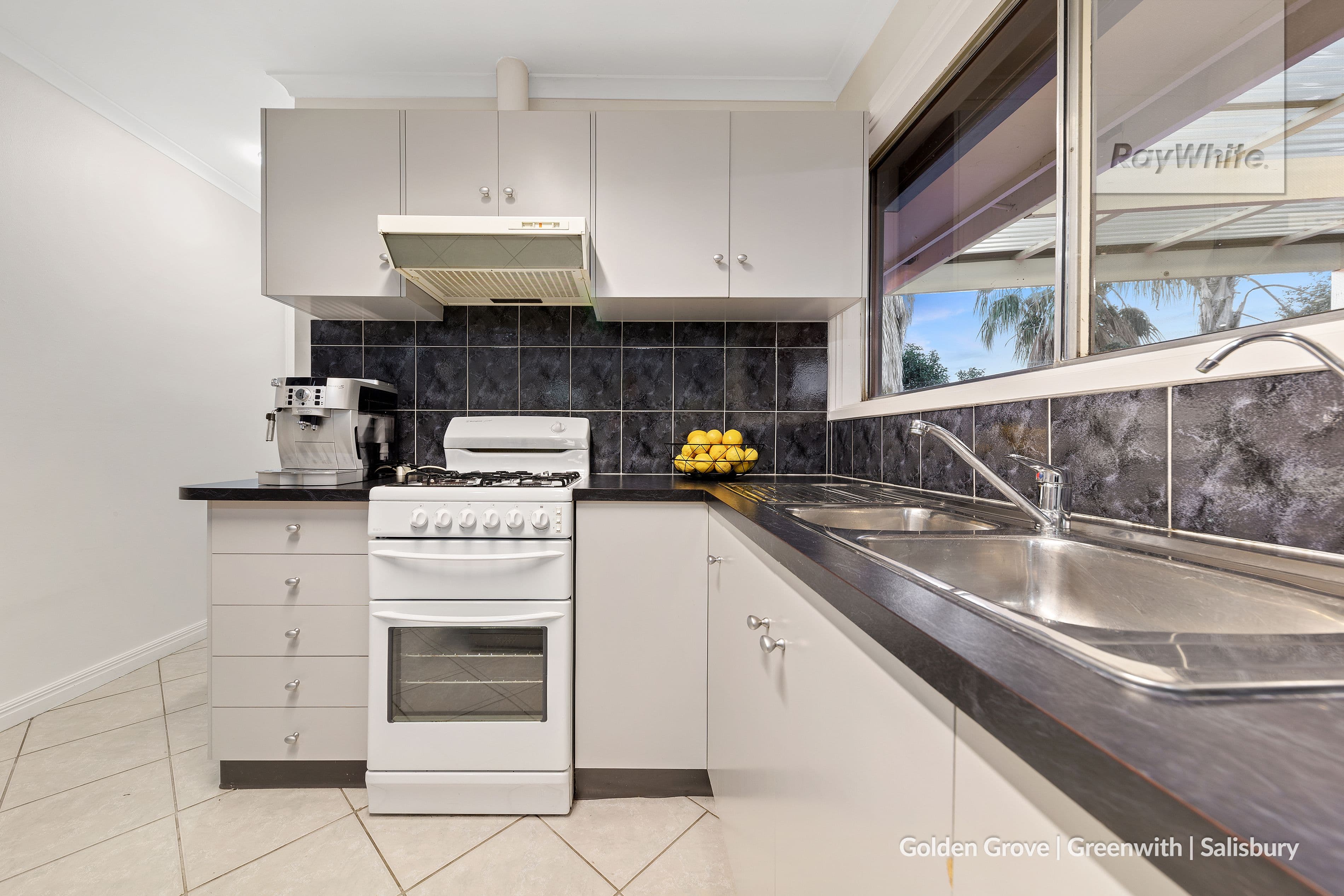 18 Reisling Road, Wynn Vale SA 5127, Wynn Vale - Thumbnail 6