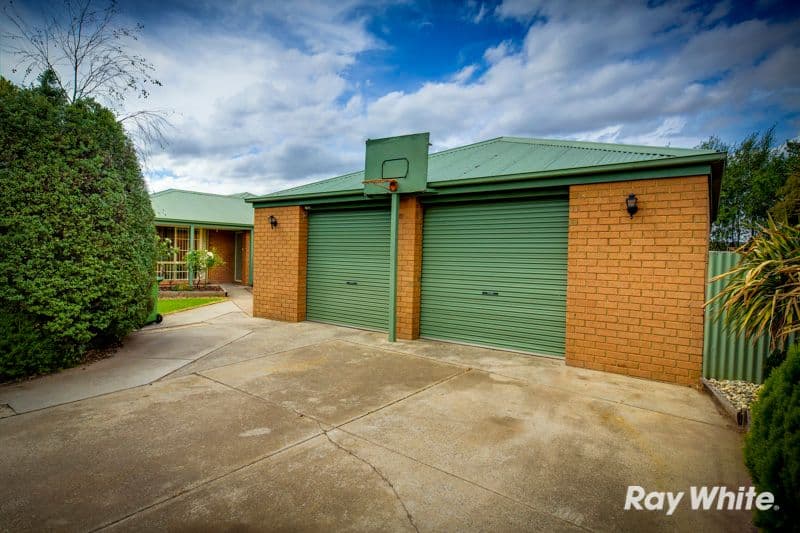 3 Falcon Place, PAKENHAM VIC 3810, Pakenham - Thumbnail 2