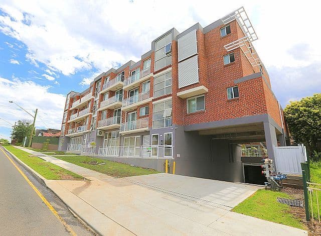 518-522 Woodville Road, Guildford NSW 2161, Guildford - Image 1