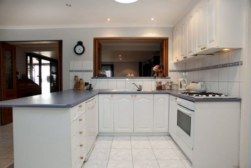 9 Pentland Drive, EPPING VIC 3076, Epping - Thumbnail 2