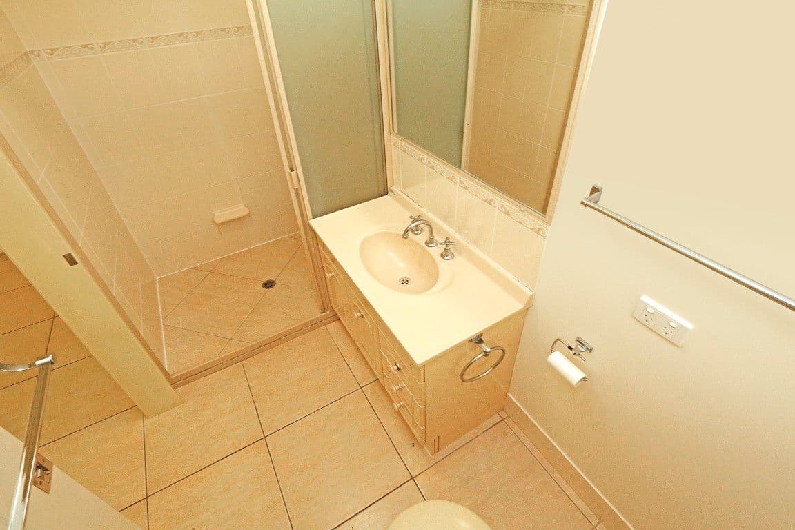 4 Ferndale Place, Norman Gardens QLD 4701, Norman Gardens - Thumbnail 6