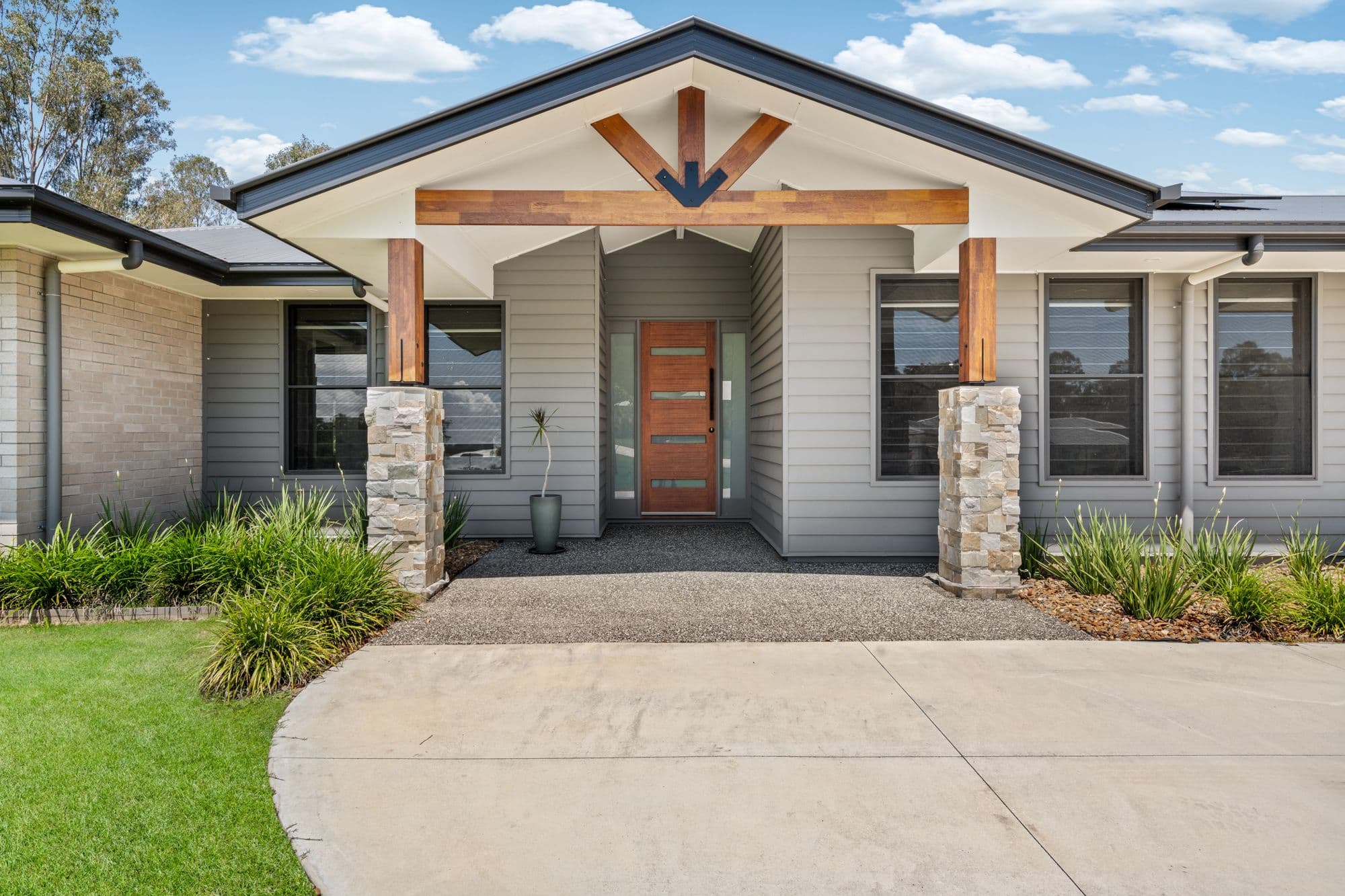 45 Twin Oaks Court, Woodford QLD 4514, Woodford - Image 1