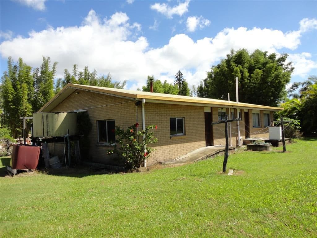 22 Howard Street, URANGAN QLD 4655, Urangan - Image 1