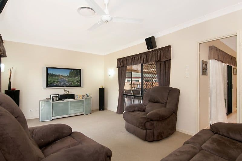 24 Gannet Circuit, North Lakes QLD 4509, North Lakes - Thumbnail 6