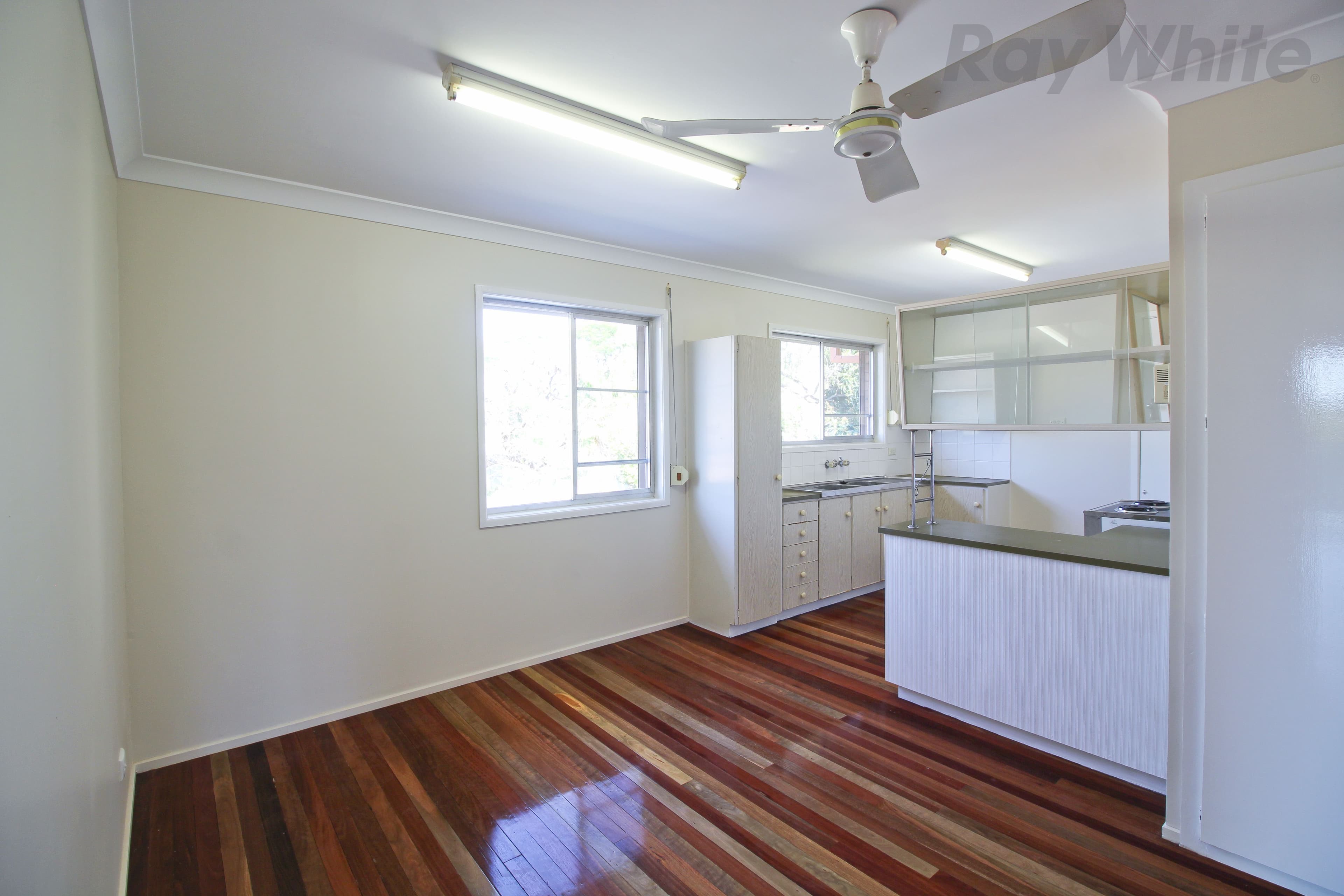 7 Burgess Street, Raceview QLD 4305, Raceview - Thumbnail 7
