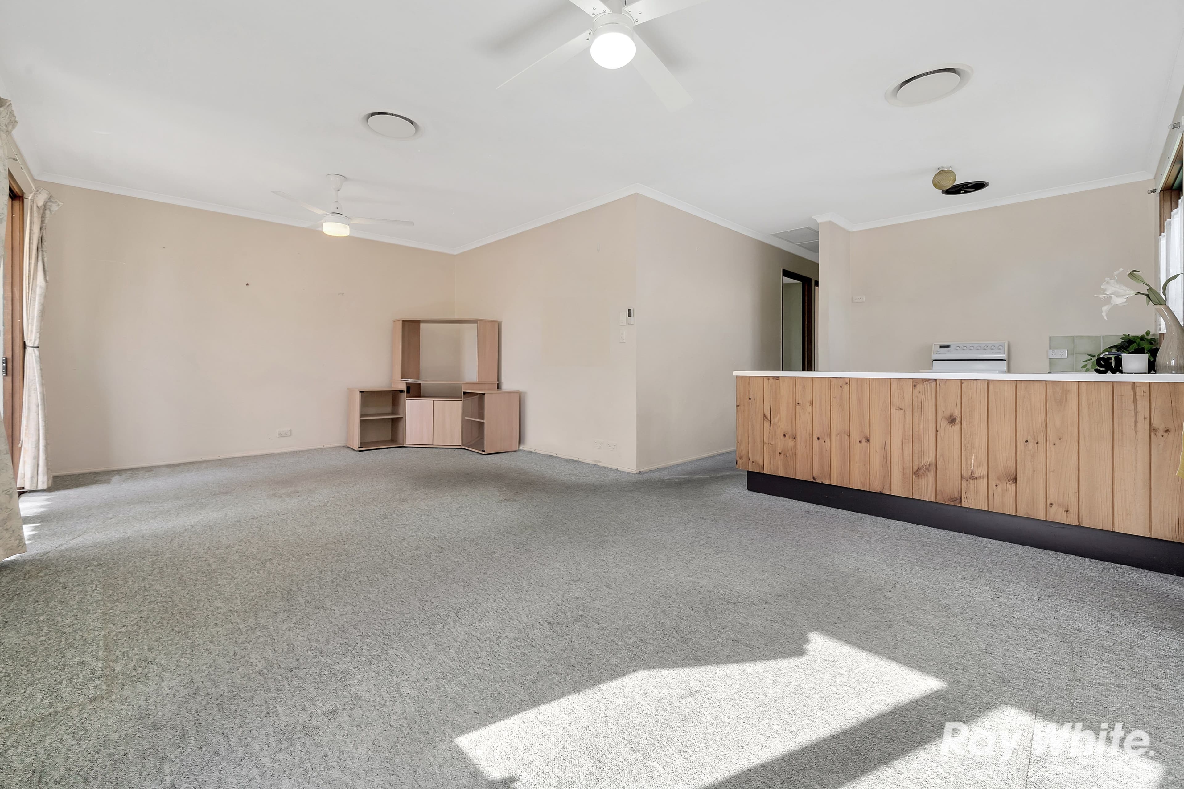 4 Silky Oak Crescent, Stapylton QLD 4207, Stapylton - Thumbnail 3