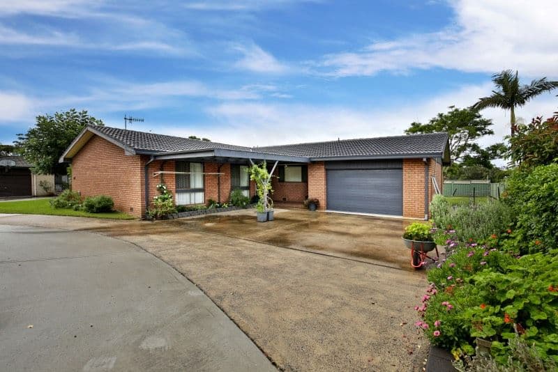 14 Jasmine Drive, Bomaderry - Image 1