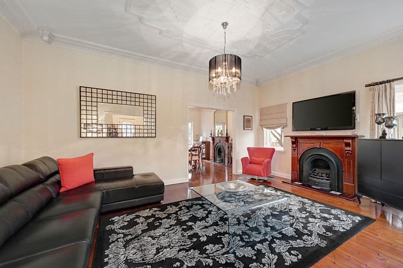 1 Inverness Way, BALWYN NORTH VIC 3104, Balwyn North - Thumbnail 2