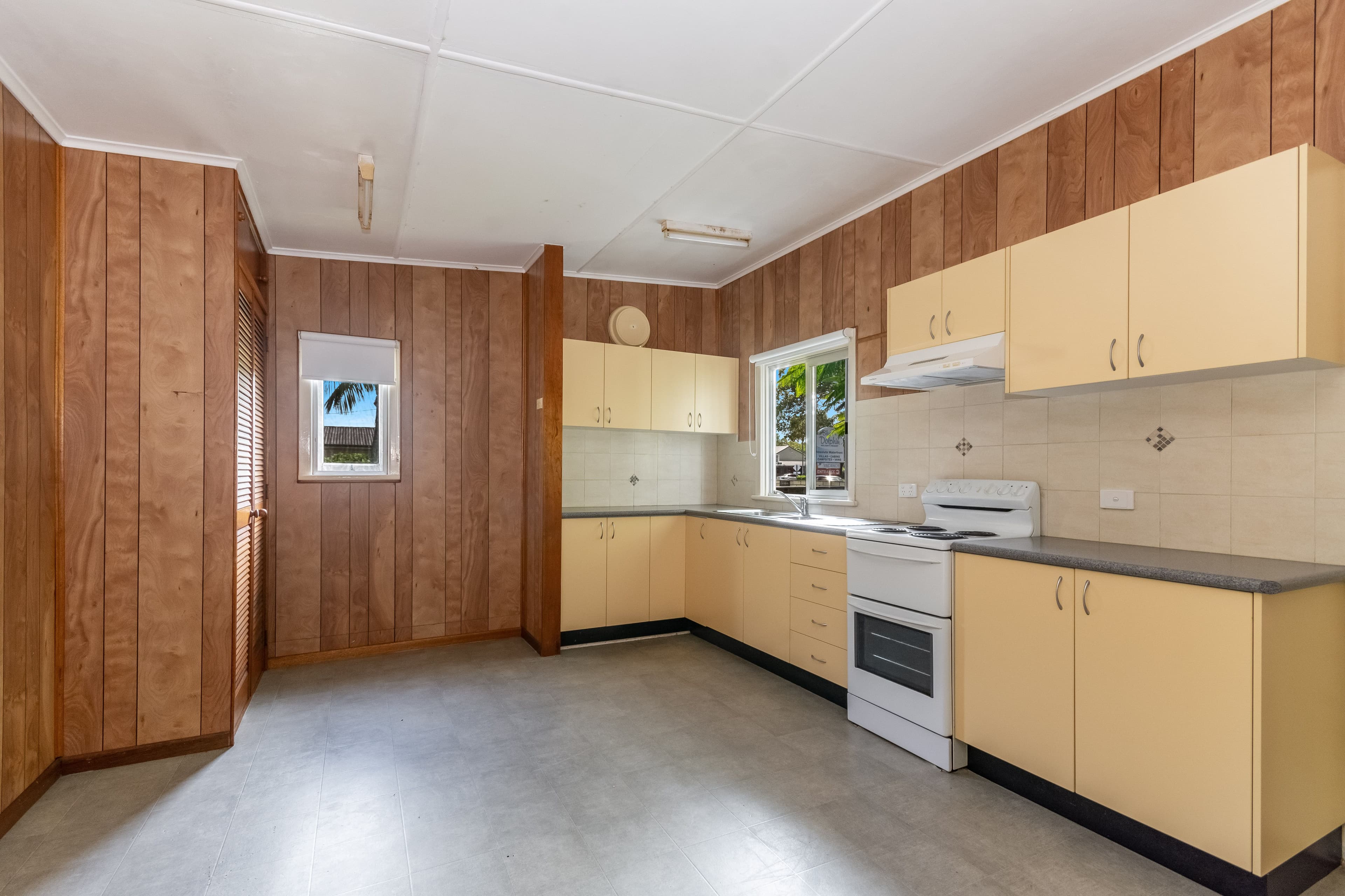 106 Yamba Road, Yamba NSW 2464, Yamba - Thumbnail 2