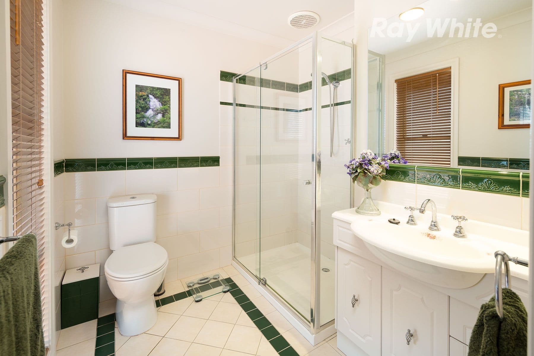 20 Renwick Court, Lavington - Thumbnail 6