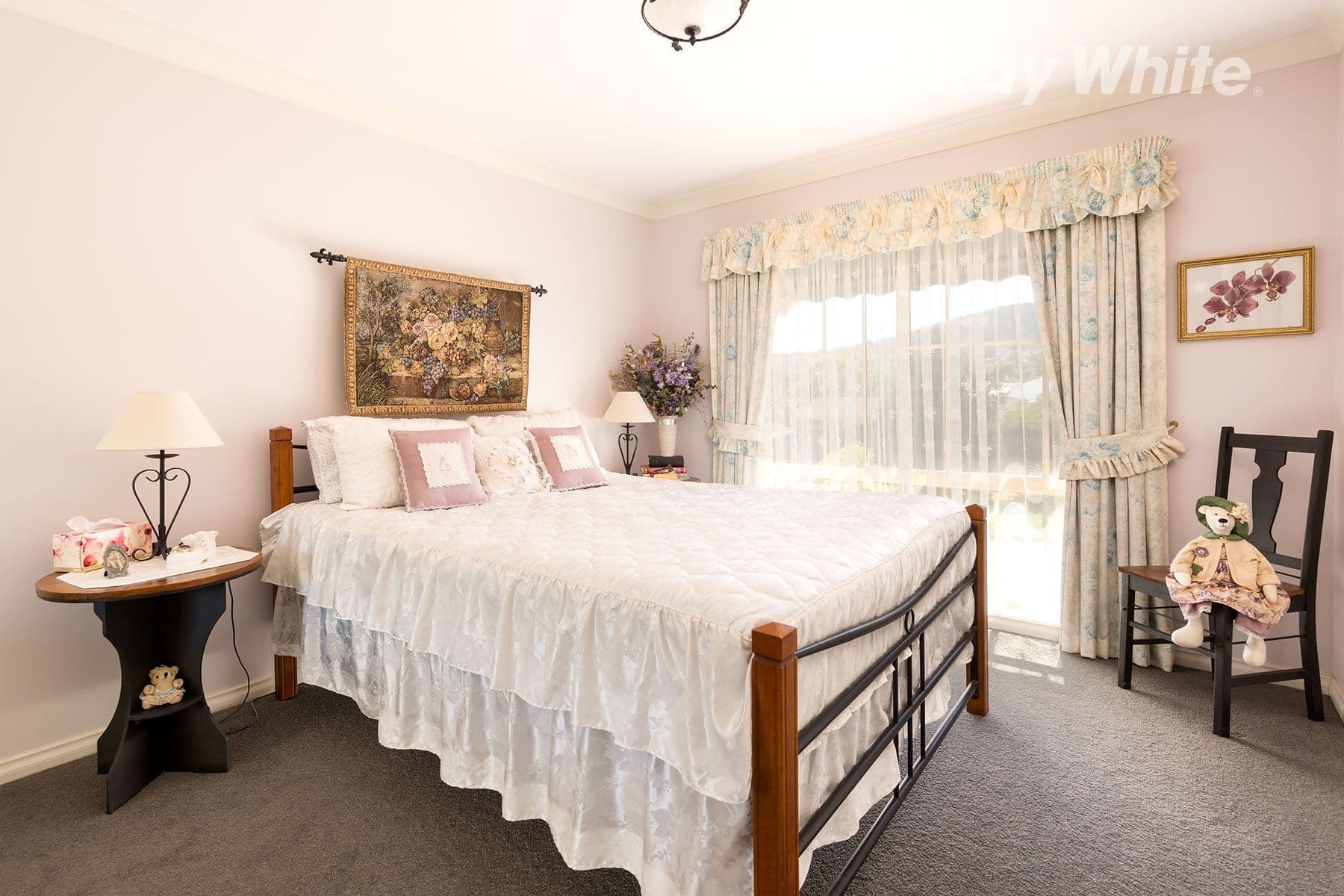 20 Renwick Court, Lavington - Thumbnail 8