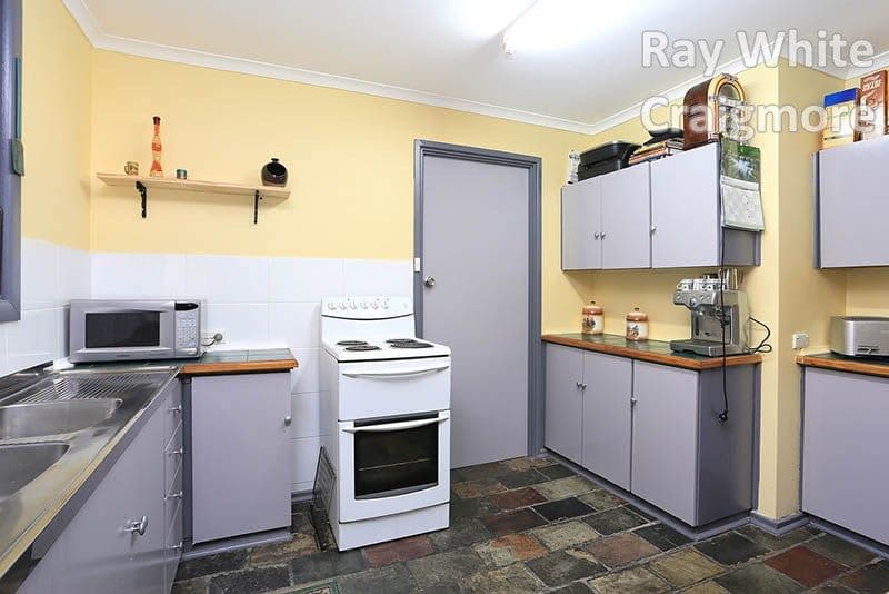 51 Linger Crescent, Elizabeth Downs SA 5113, Elizabeth Downs - Thumbnail 3