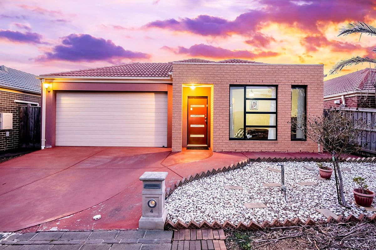 4 Staffordshire Place, Lyndhurst VIC 3975, Lyndhurst - Image 1